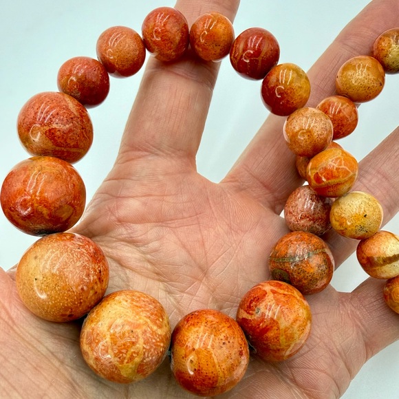 Vintage Genuine Apple Coral Graduated Bead Necklace 16” Barrel Clasp - Picture 12 of 17